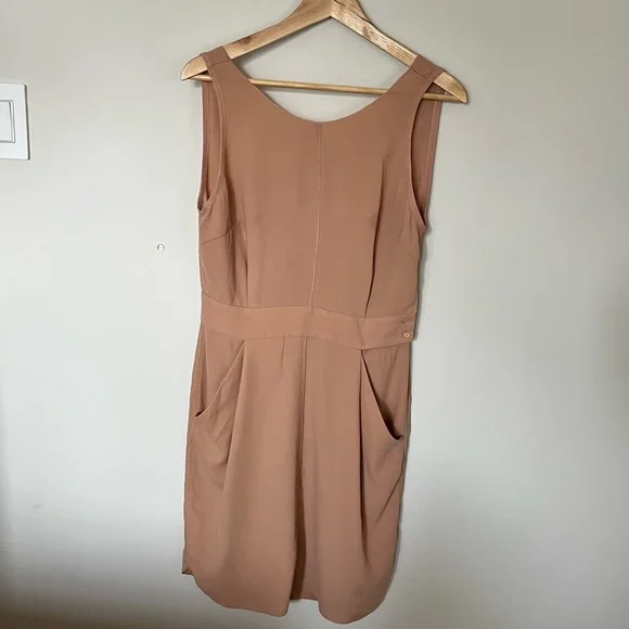 Aritzia Wilfred Leila Dress, Size 6, Salmon/Dusty Rose Colour - Picture 2 of 11